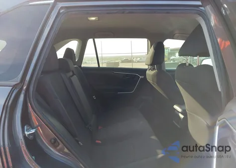 2022 Toyota Rav4 Le z USA, uszkodzony, nr VIN 2T3H1RFV1NW220225